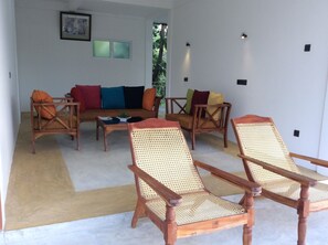 Kawasan tempat duduk lobi