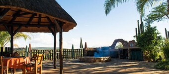 Toko Kamanjab Lodge & Safari