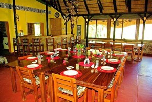 Free daily buffet breakfast  - Toko Kamanjab Lodge & Safari (Kamanjab)
