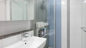 Shower, free toiletries, hair dryer, towels