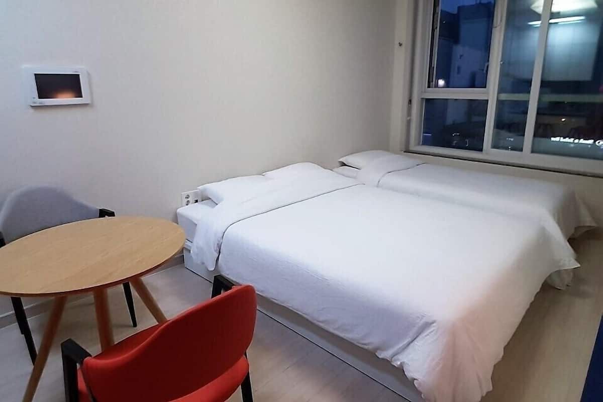 Ropa de cama de alta calidad, cubrecamas y colchones con pillow-top 