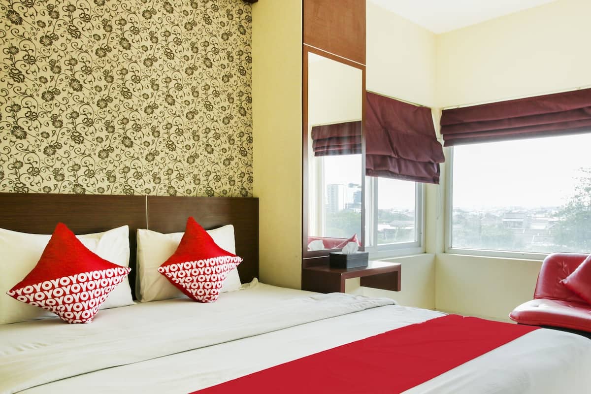 Deluxe Suite | WiFi (free), bed sheets