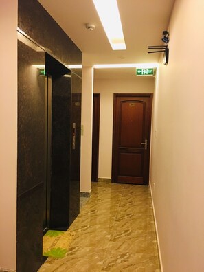 Hallway - Spring Hotel (Ho Chi Minh City)
