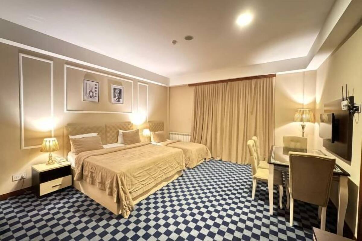 In-room safe, rollaway beds (surcharge), WiFi (free)