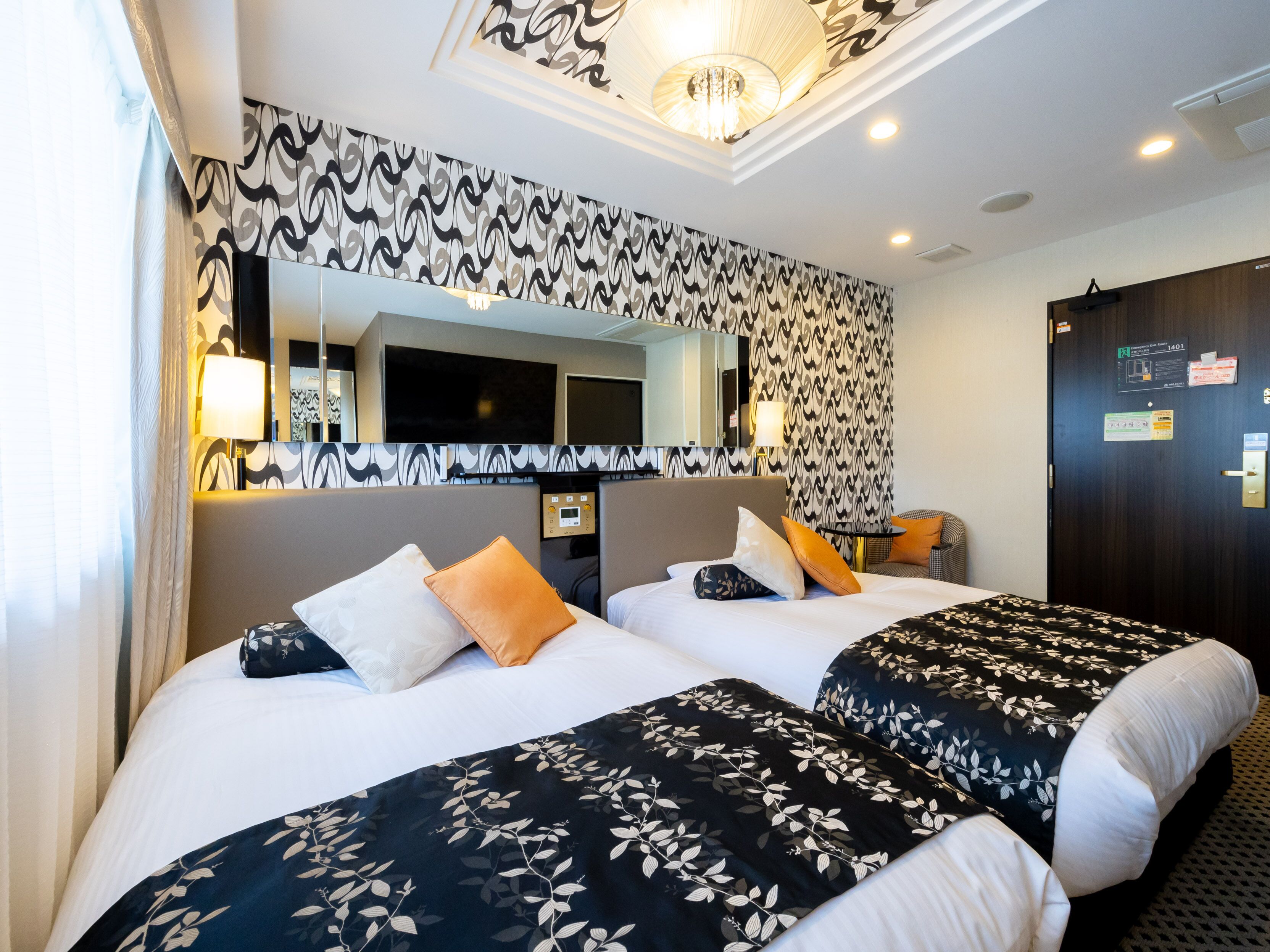 Twin Room, Non Smoking | Down comforters, desk, laptop workspace, blackout drapes