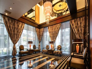 Lobby - APA Hotel Osaka Umeda (Osaka)