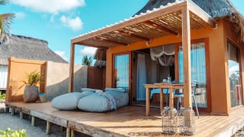 Deluxe Double Room, 1 King Bed, Non Smoking, Ocean View | Terrace/patio