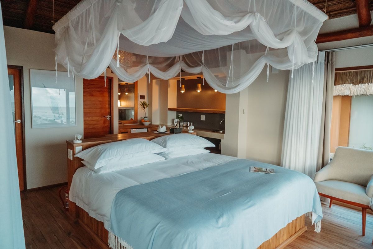 Deluxe Double Room, 1 King Bed, Non Smoking, Ocean View | Premium bedding, Select Comfort beds, minibar, blackout drapes