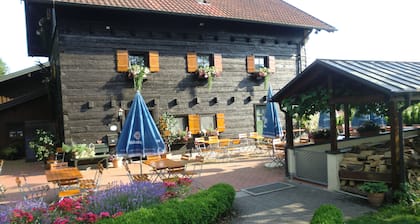 Pension St. Georg Mit Moststüberl