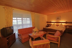 더블룸 | 책상, 무료 WiFi, 침대 시트