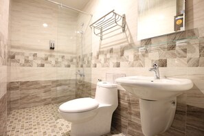 Chambre Double Confort, 2 lits une place, non-fumeur | Salle de bain