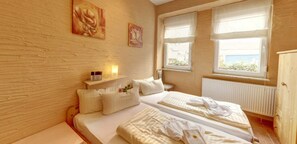 Dubbelrum - 1 queensize-säng | Allergitestade sängkläder, individuell inredning och unika möbler