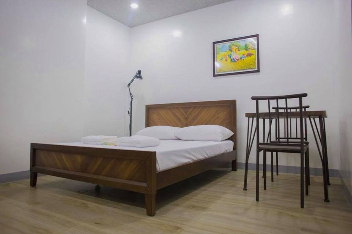 Blackout curtains, rollaway beds, free WiFi, bed sheets