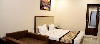 Eco Inn Hotel