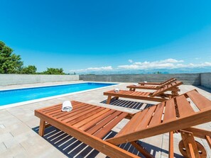 Property grounds - Crowonder Villa Marjan With Poll (Zadar)