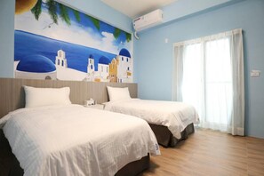 書桌、遮光布/窗簾、免費無線上網、床單