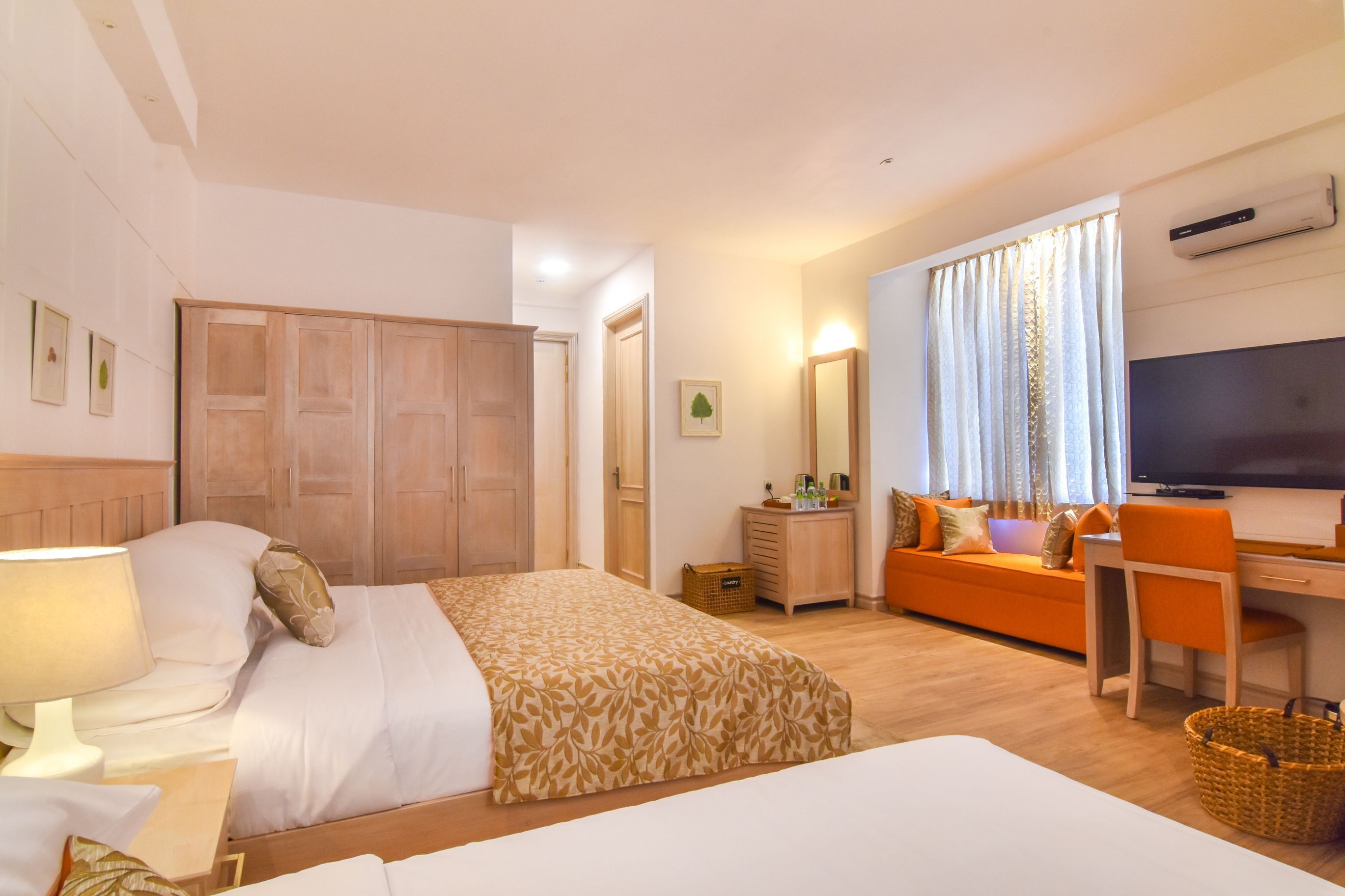 Minibar, in-room safe, desk, blackout curtains