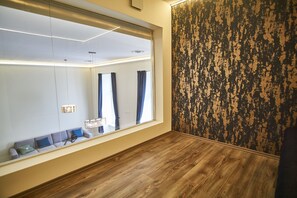 Apartment, Multiple Beds, Non Smoking | Iron/ironing board, free WiFi, bed sheets