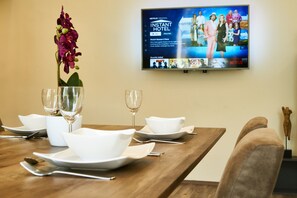 Smart TV, Netflix - P2 Apartment Budapest (Budapest)