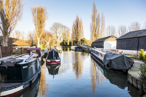 Roydon Marina Village Hotel - Hertfordshire