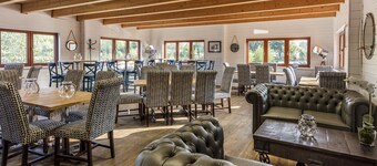 Roydon Marina Village Hotel