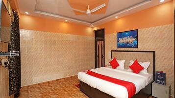 Double or Twin Room | Free WiFi