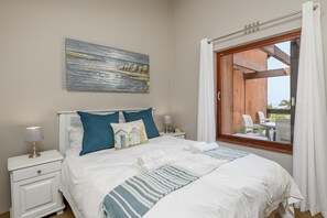 Comfort Villa, 1 Queen Bed, Non Smoking, Sea View - San Lameer Villa  Rentals 2507 (Southbroom)