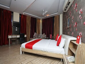 Double or Twin Room | Free WiFi
