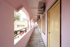 Double or Twin Room | Balcony - OYO 26808 Shree Ram Residency (Cuttack)