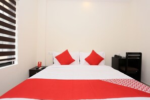 Standard Double Room | Bed sheets - OYO 16968 Better Inn (Kanayannur)