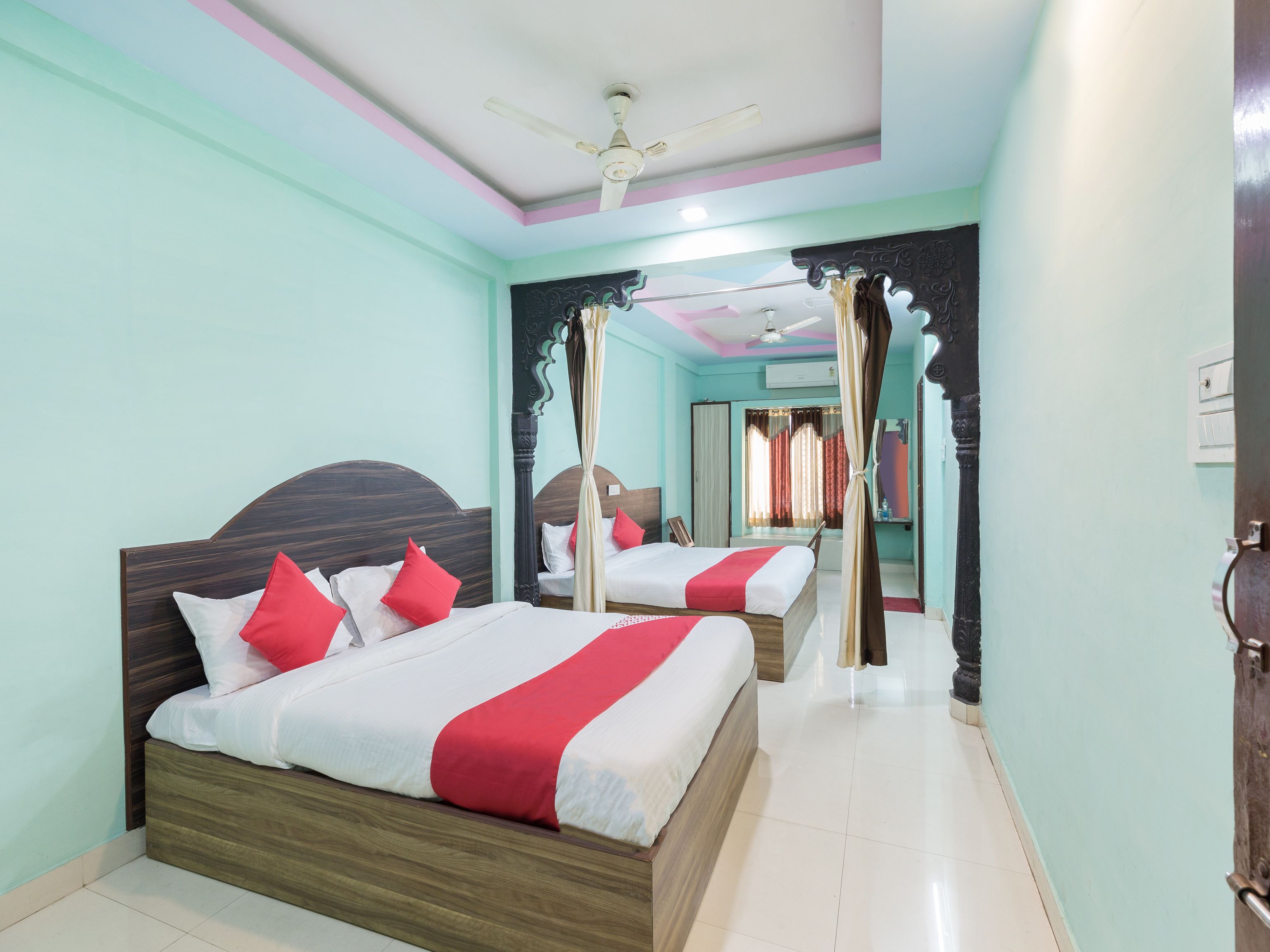 Deluxe Double Room | Premium bedding, bed sheets