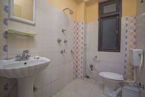 Doppel- oder Zweibettzimmer | Badezimmer