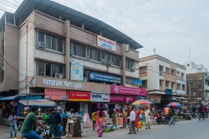 Exterior - OYO 26206 Hotel Paras (Palghar)