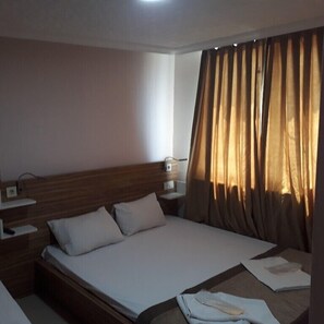 Family Triple Room, 1 Queen Bed, Non Smoking, Sea View - Cannady Hotel (Istanbul)