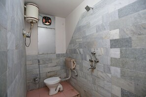 Free toiletries, towels
