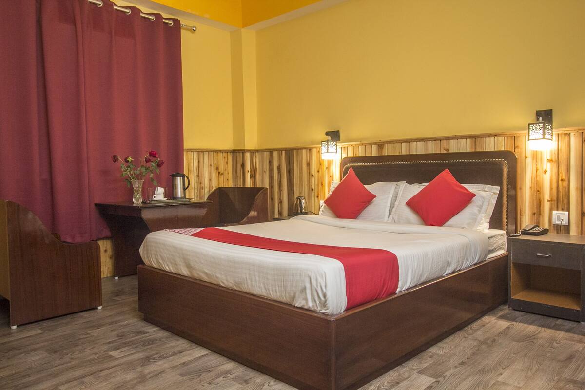 Double or Twin Room | Free WiFi