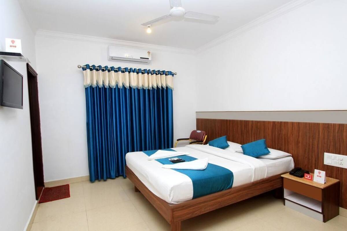 Deluxe Quadruple Room, Multiple Beds, Non Smoking, Hill View | Premium bedding, desk, iron/ironing board, bed sheets