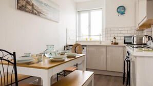 Quayside Modern Apartment | Private kitchen - Quayside - Modern Apartment (Paignton)