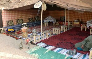 Lobby sitting area - Amoudou Lodge Camp (Tissint)