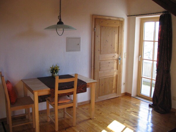 Appartement | Restauration dans la chambre