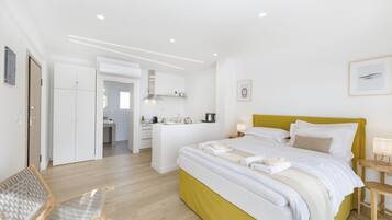 Executive-Apartment, 1 Queen-Bett, Nichtraucher | Zimmersafe, individuell dekoriert, individuell eingerichtet