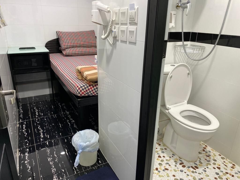 Foto - First Inn 24 HOUR RECEPTION 10TH F, Block D & E CHUNGKING MANSION TST