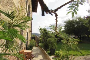 Terrace/patio - Casa Rural Txantxorena (Esteribar)