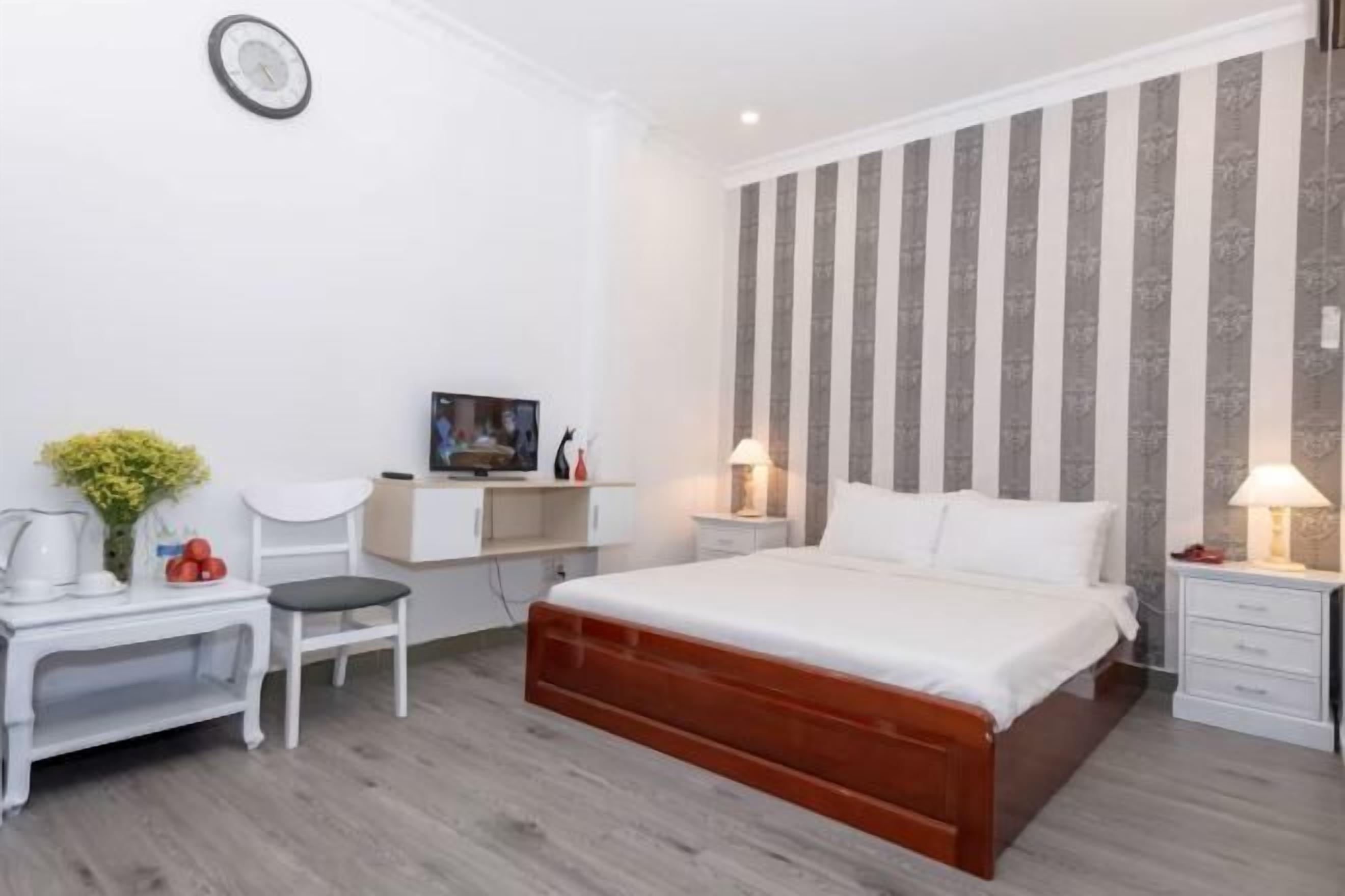 Premium bedding, memory-foam beds, free minibar items, in-room safe