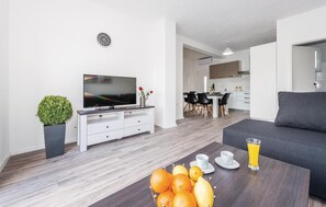 Smart TV, caminetto