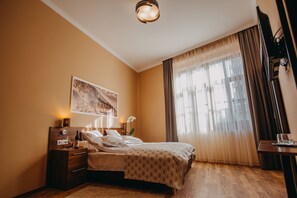 Premium bedding, Select Comfort beds, individually decorated - Forum Hotel (Szombathely)