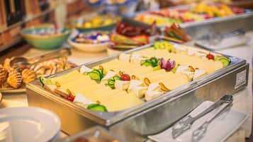 2 restaurants servant le petit déjeuner