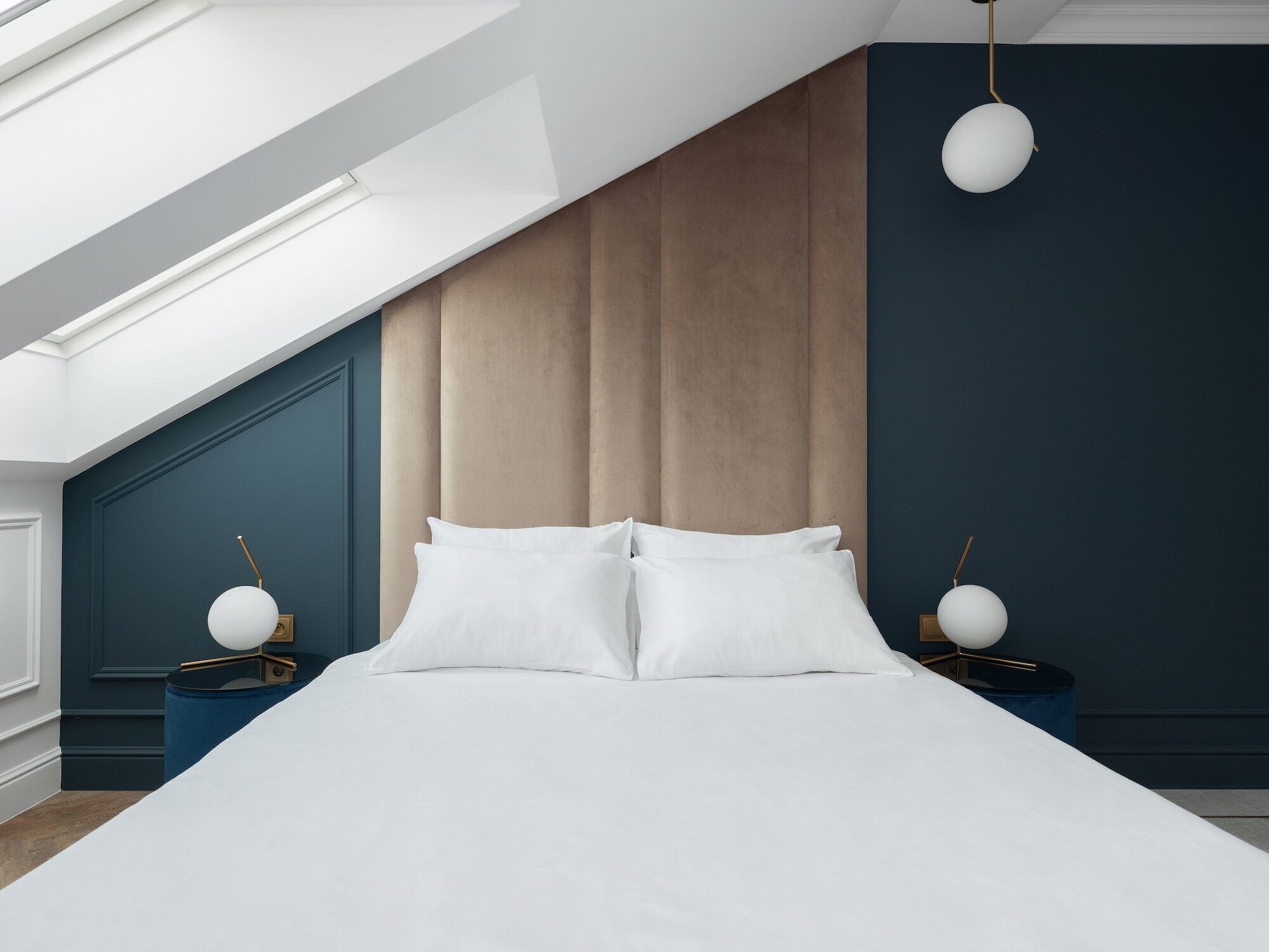 hypo-allergenic bedding, soundproofing, iron/ironing board, free wifi