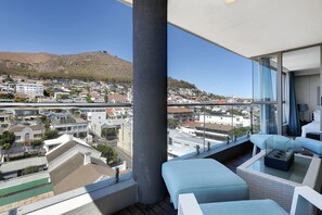 Penthouse, 2 Bedrooms | Balcony