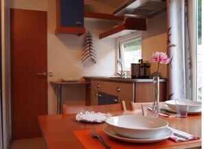 Private kitchen - Camping Maceira (Covelo)